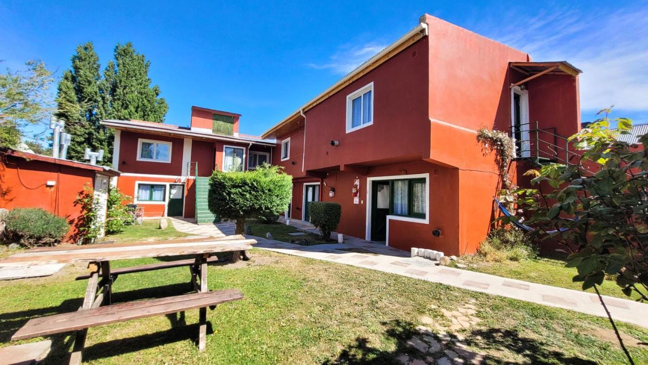 Amancay Hostal Patagonico Hotel El Calafate Eksteriør billede