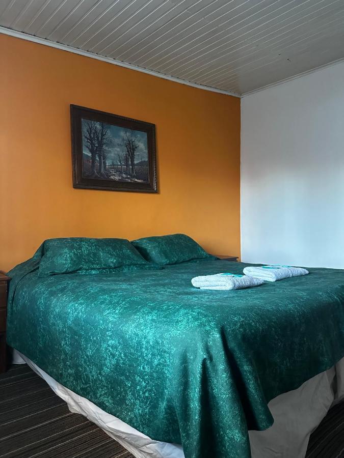 Amancay Hostal Patagonico Hotel El Calafate Eksteriør billede